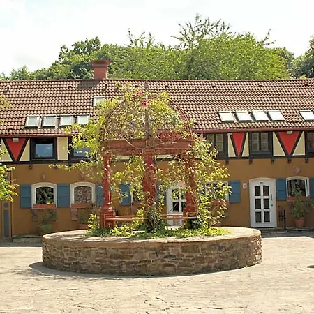 Rittergut Haus Laer 3*
