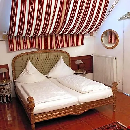 Rittergut Haus Laer Aparthotel Bochum